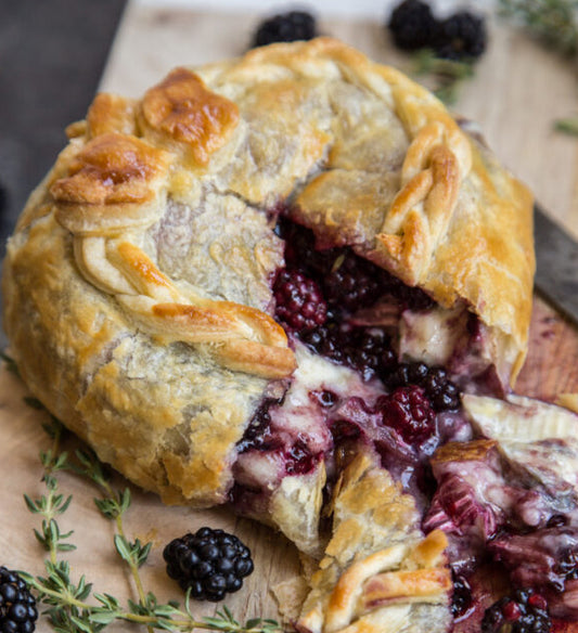 Baked Brie in Puff Pastry - Sweet