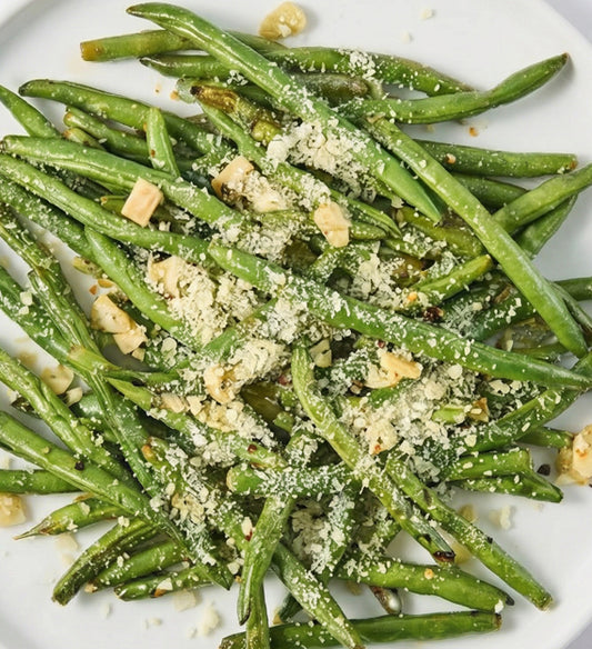 Lemony Garlic Parmesan Caesar Green Beans